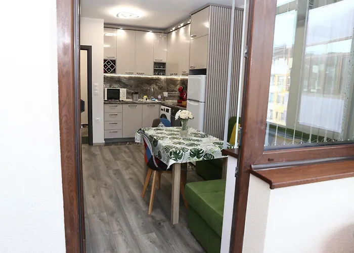 за гости мечта лазур Apartment Burgas