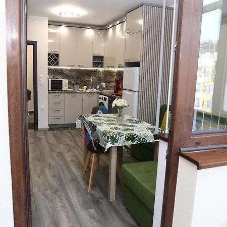 за гости мечта лазур Apartment Burgas